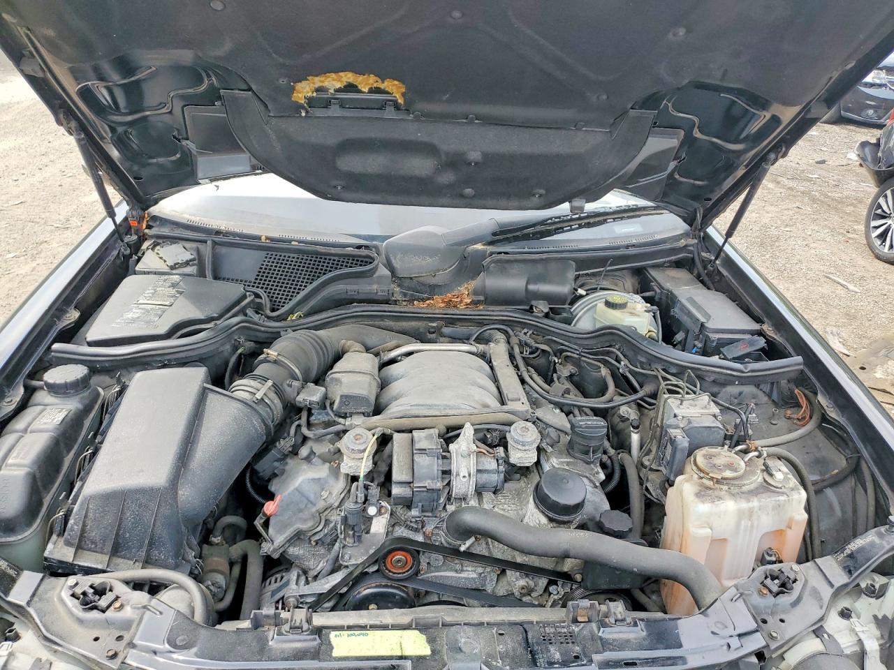 2001 MERCEDES-BENZ E-CLASS