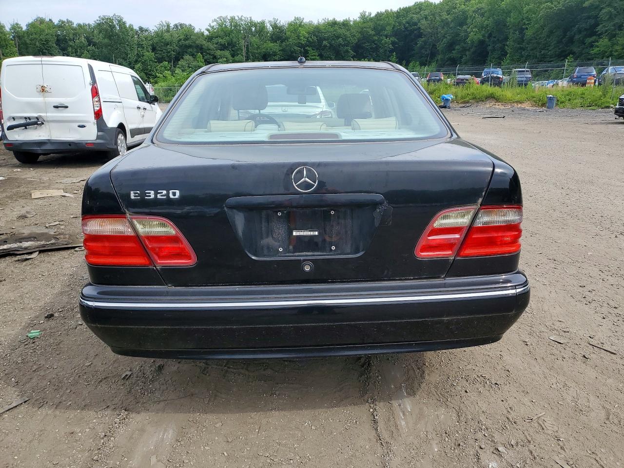 2001 MERCEDES-BENZ E-CLASS