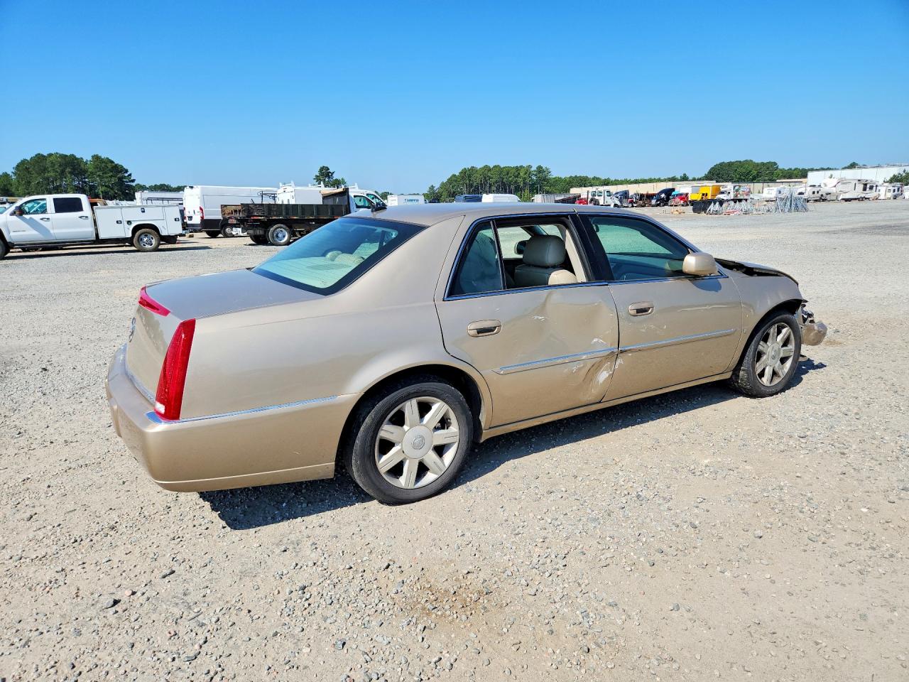 2006 CADILLAC DTS