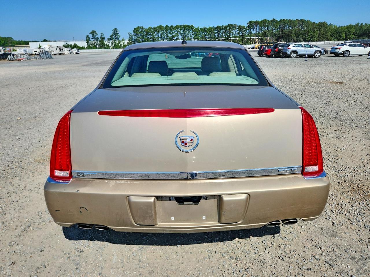 2006 CADILLAC DTS