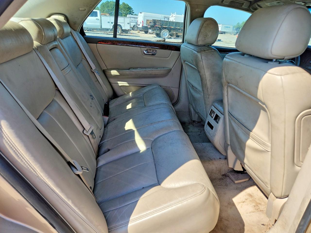 2006 CADILLAC DTS