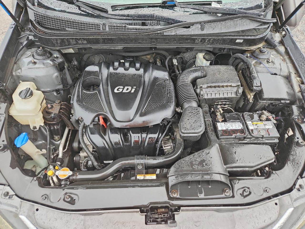 2011 HYUNDAI SONATA
