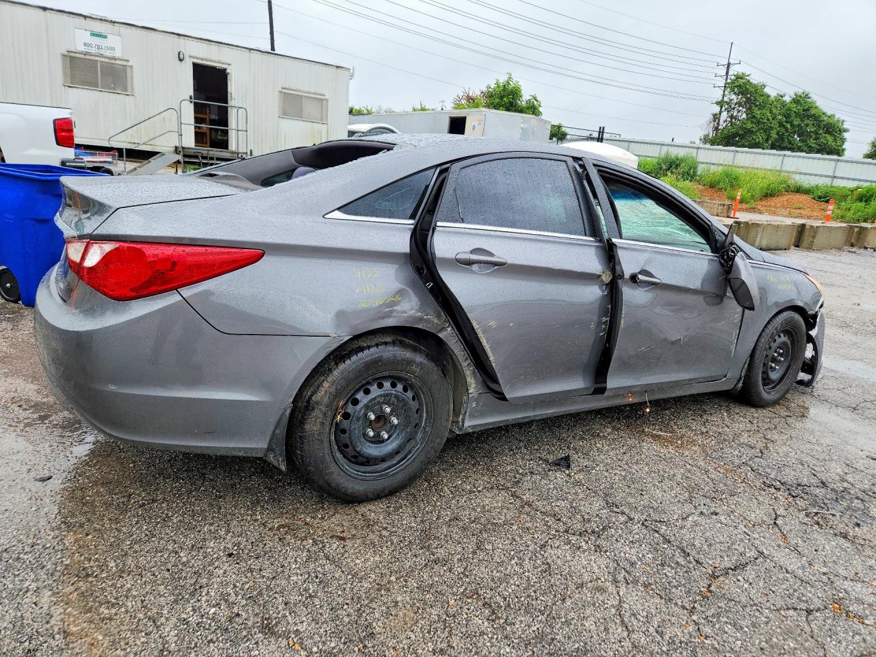 2011 HYUNDAI SONATA