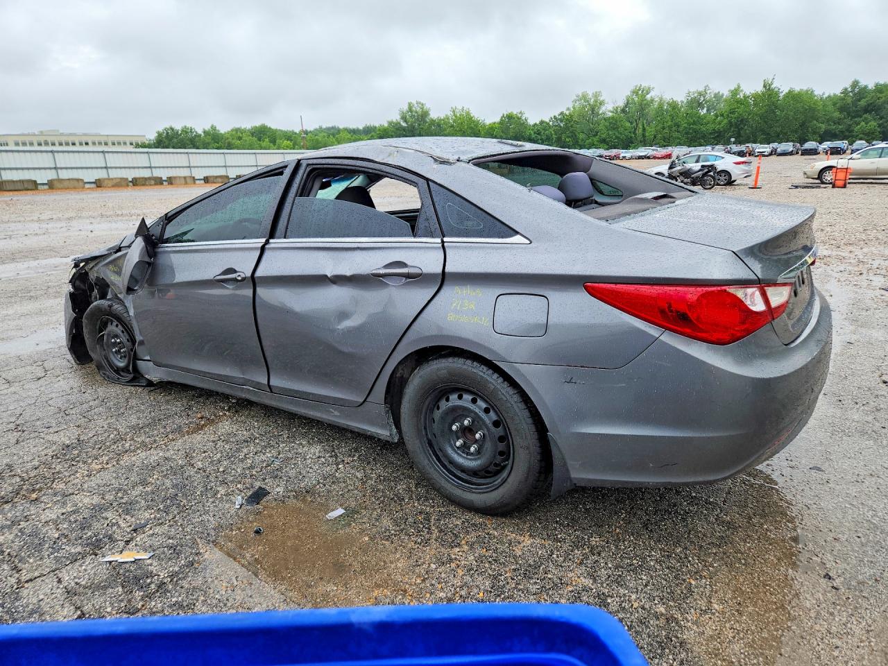 2011 HYUNDAI SONATA