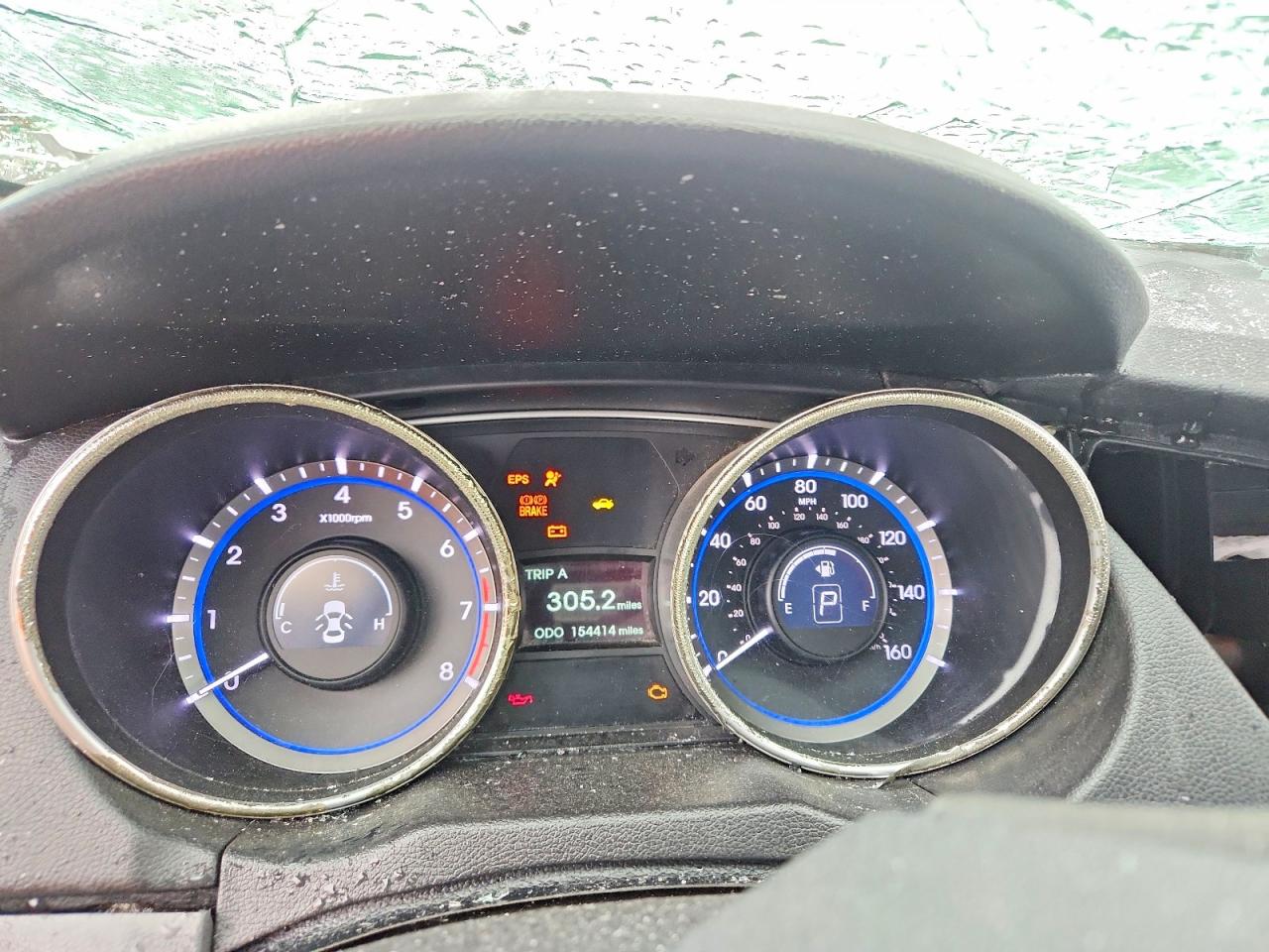 2011 HYUNDAI SONATA