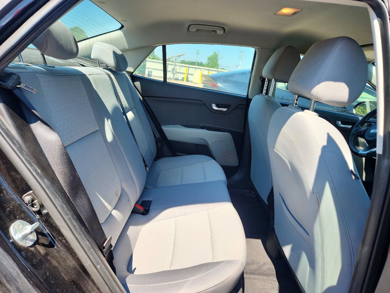 2021 KIA RIO
