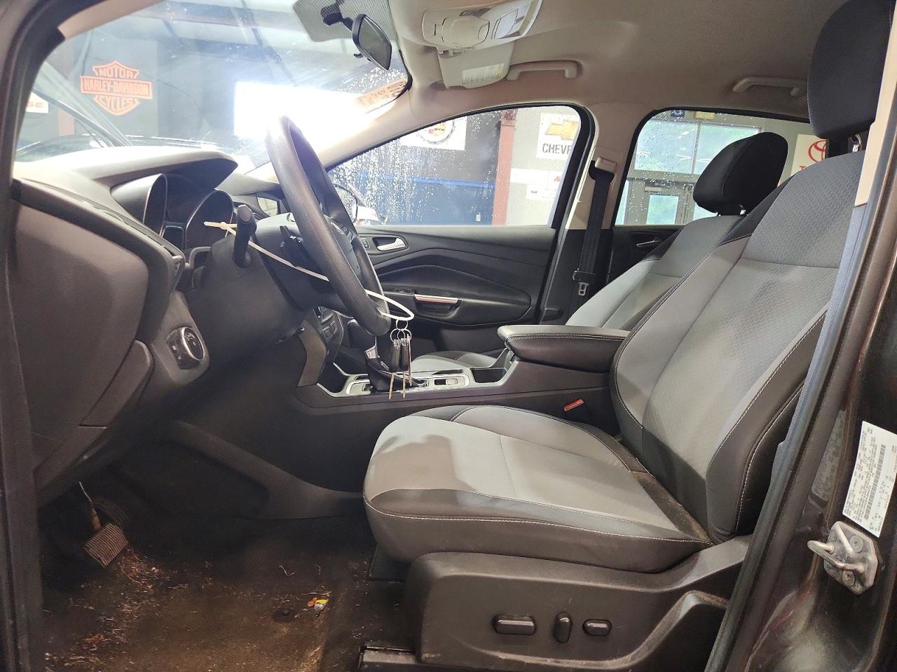 2017 FORD ESCAPE