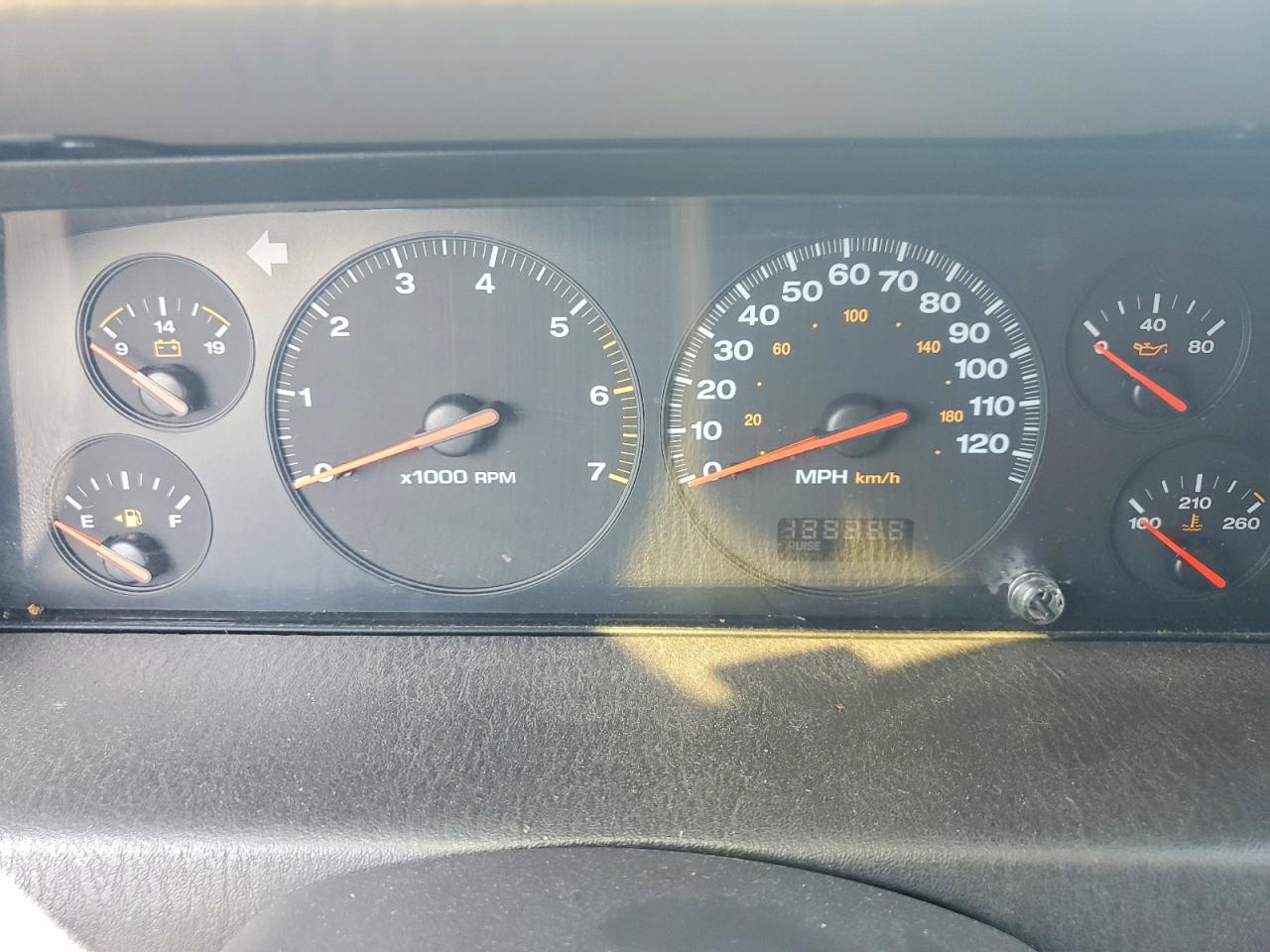 2000 JEEP CHEROKEE