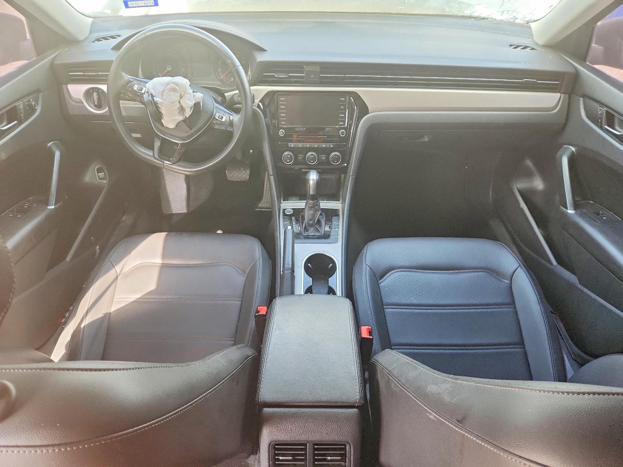 2022 VOLKSWAGEN PASSAT