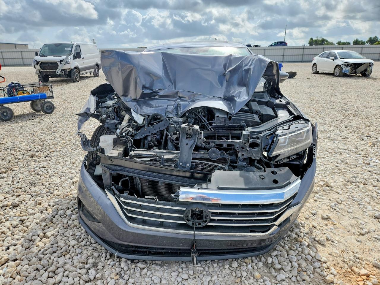 2022 VOLKSWAGEN PASSAT