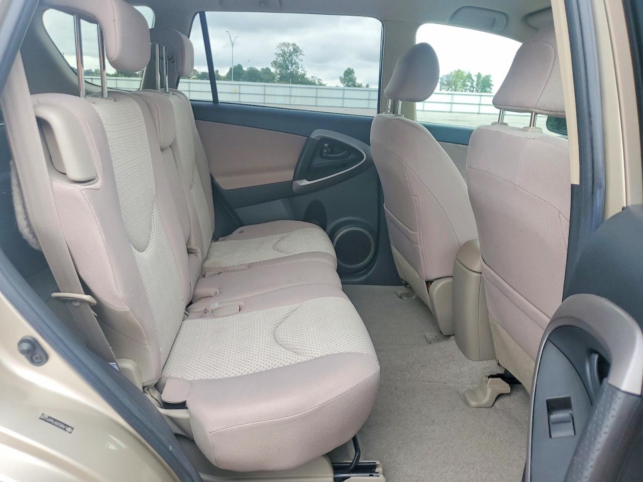 2006 TOYOTA RAV4