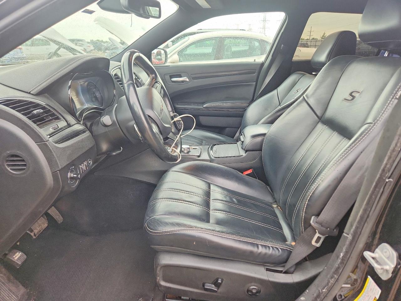 2015 CHRYSLER 300