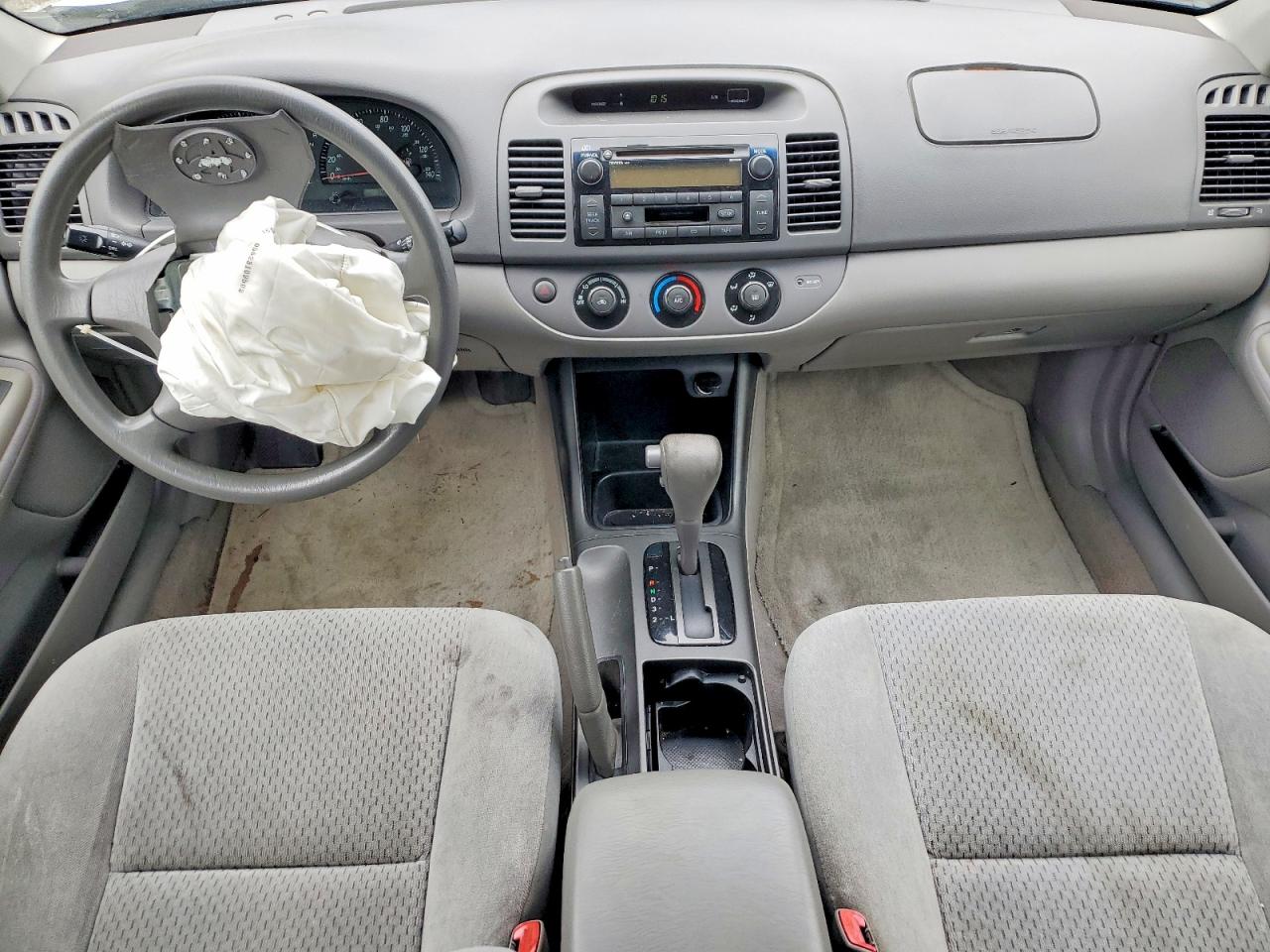2004 TOYOTA CAMRY