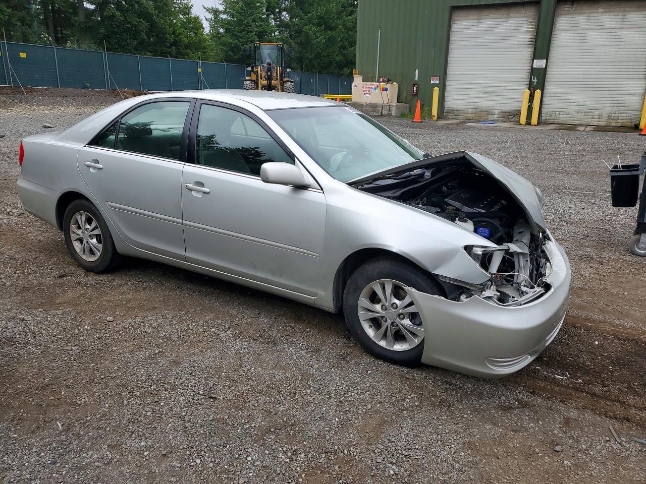 2004 TOYOTA CAMRY