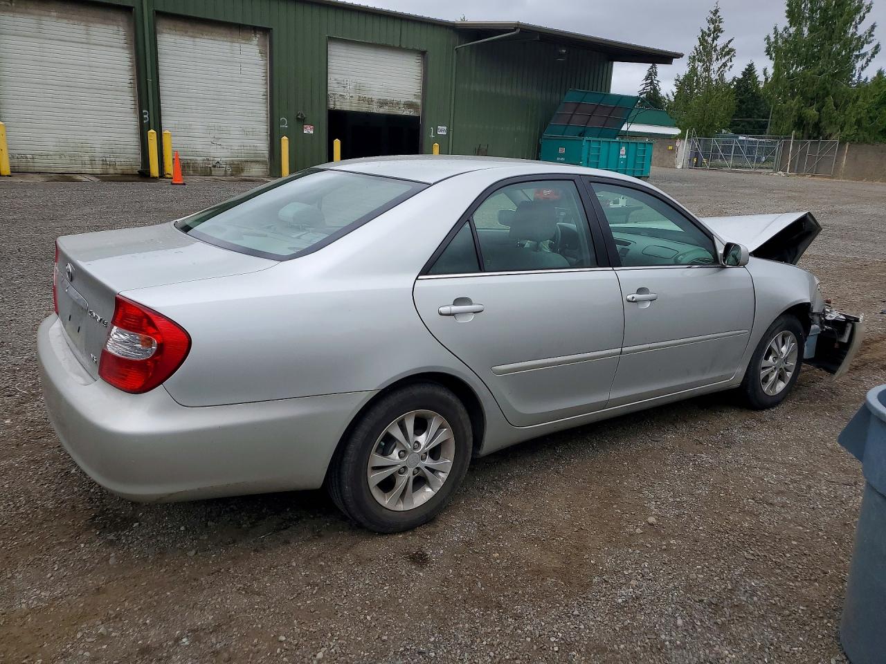 2004 TOYOTA CAMRY