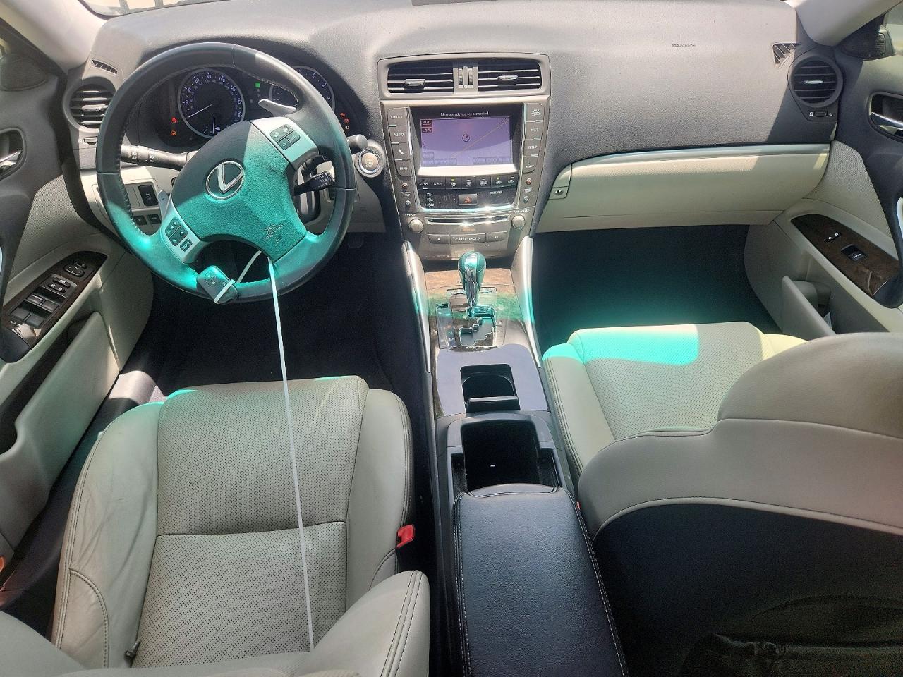 2013 LEXUS IS