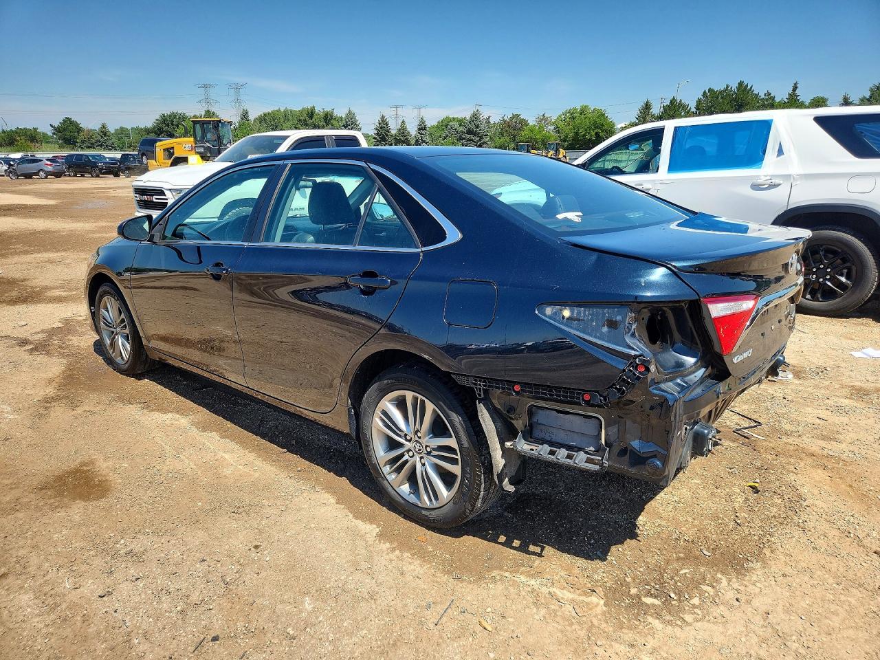 2017 TOYOTA CAMRY