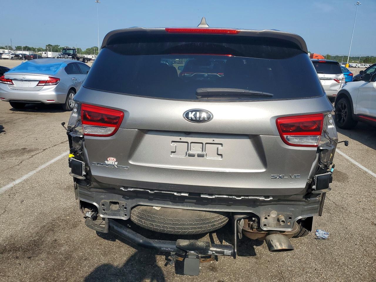 2016 KIA SORENTO