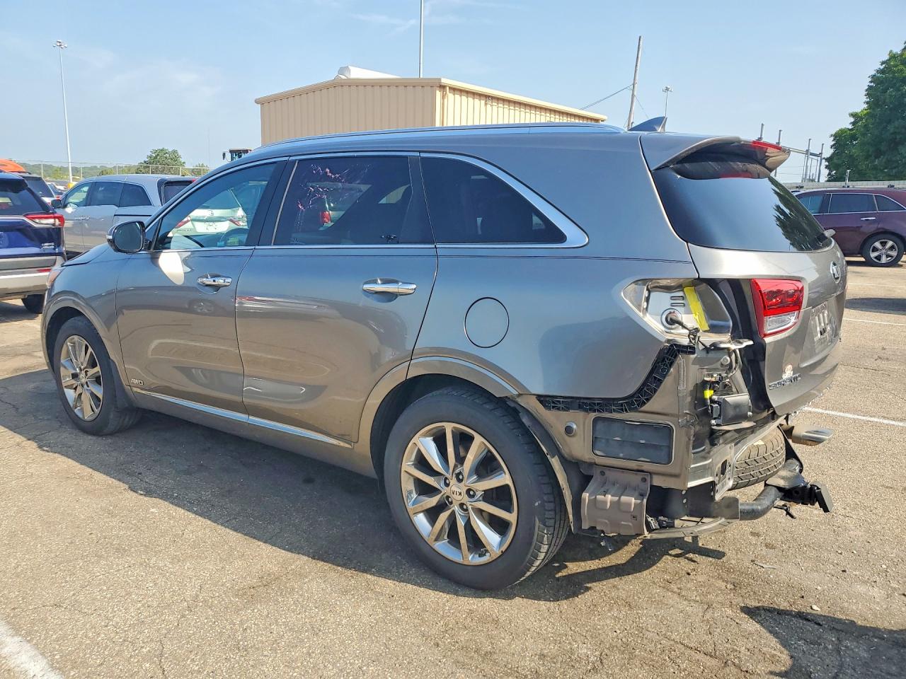 2016 KIA SORENTO