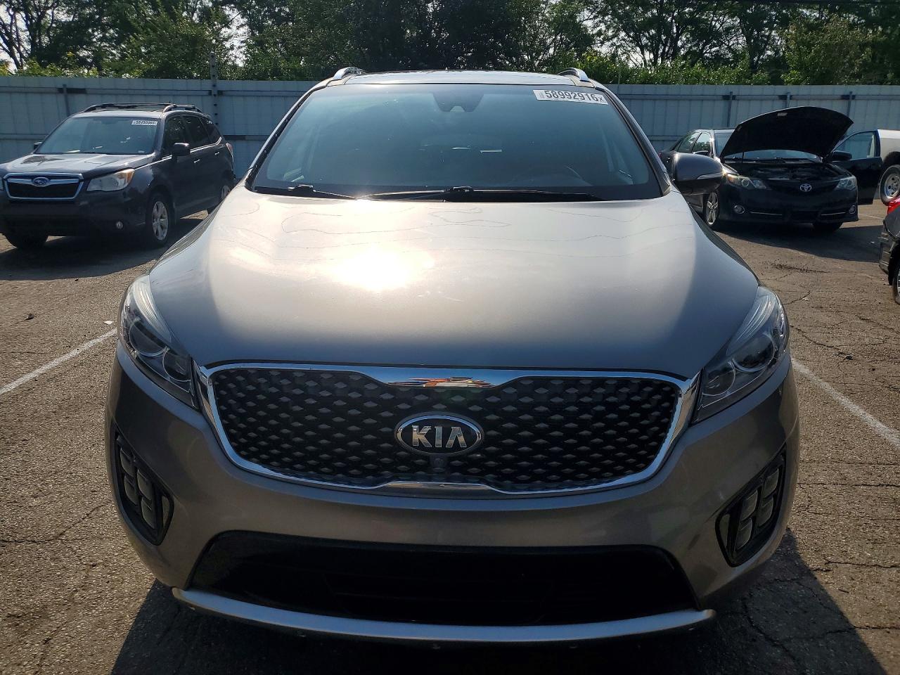 2016 KIA SORENTO