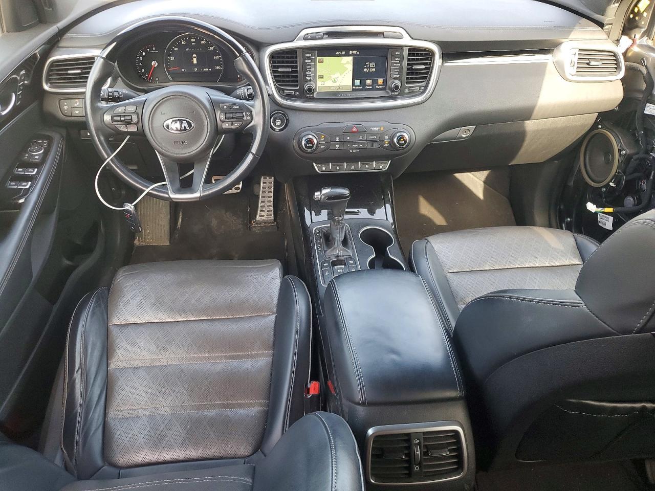 2016 KIA SORENTO