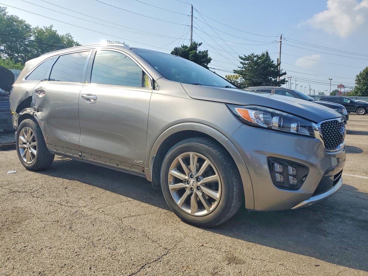 2016 KIA SORENTO