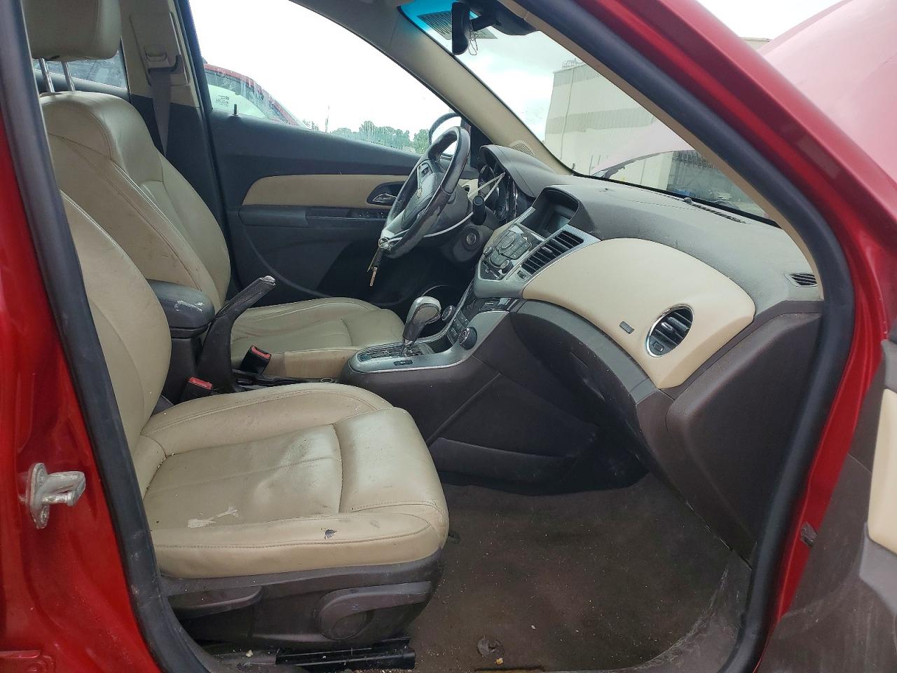2011 CHEVROLET CRUZE