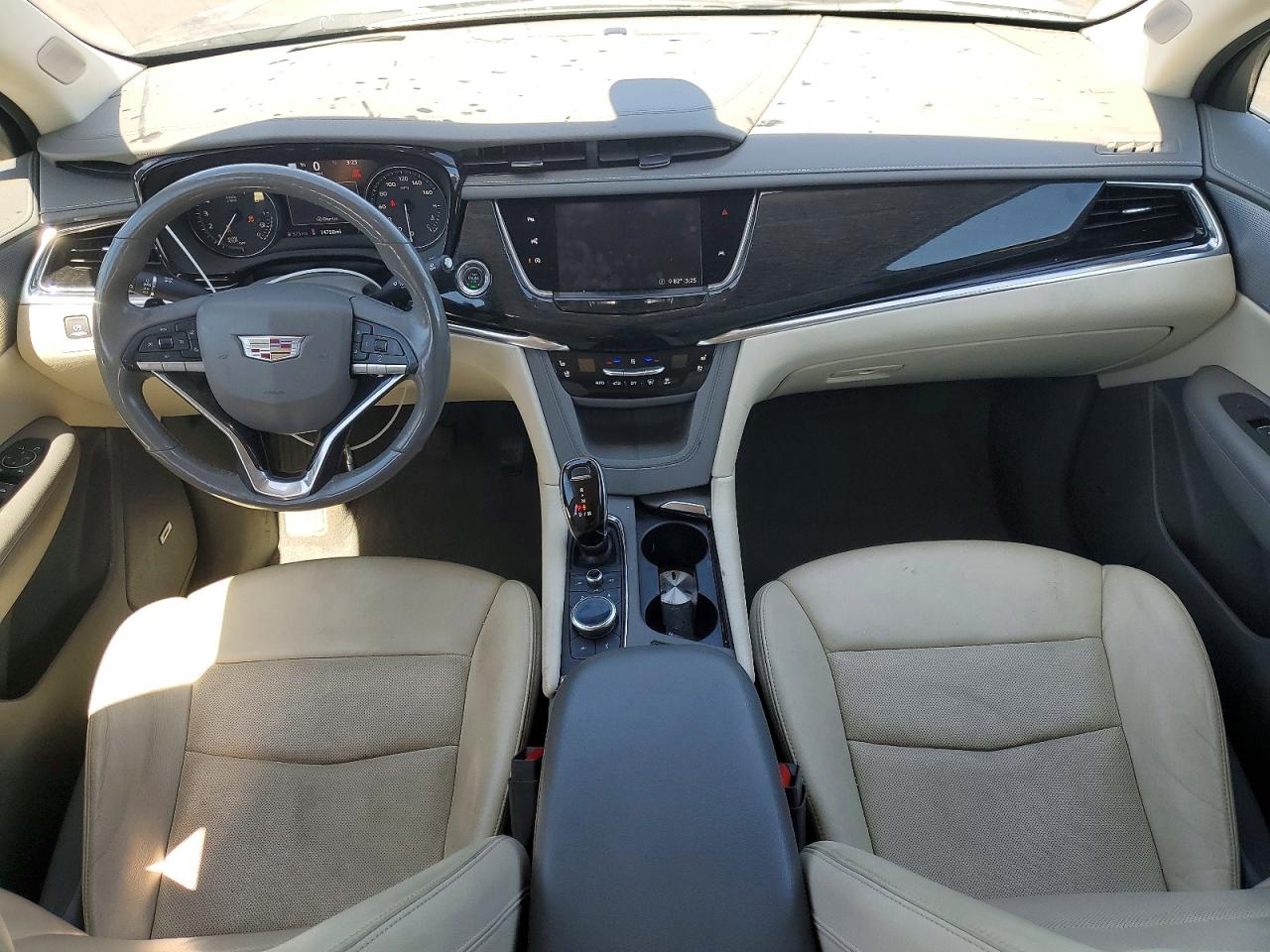 2020 CADILLAC XT6