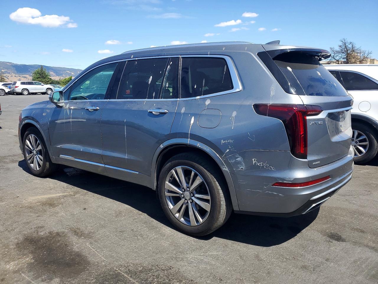 2020 CADILLAC XT6