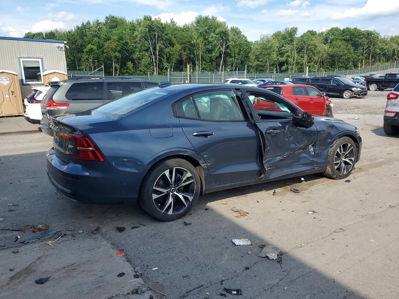 2023 VOLVO S60