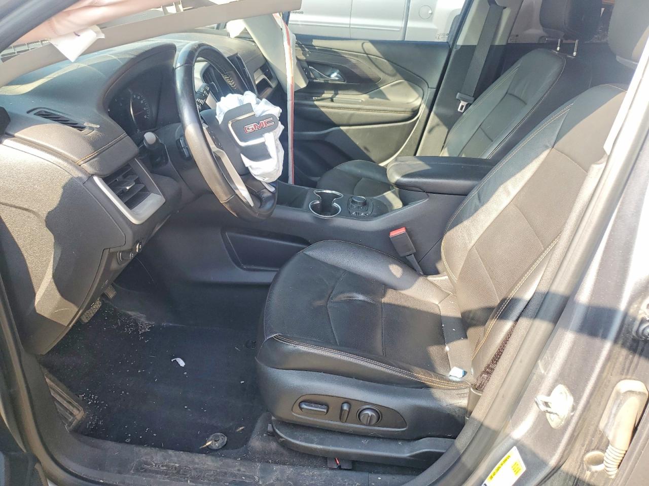 2021 GMC TERRAIN