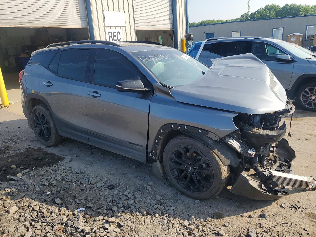 2021 GMC TERRAIN