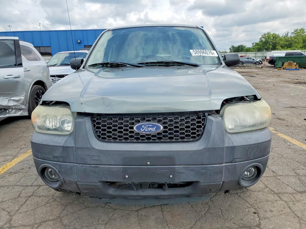 2005 FORD ESCAPE