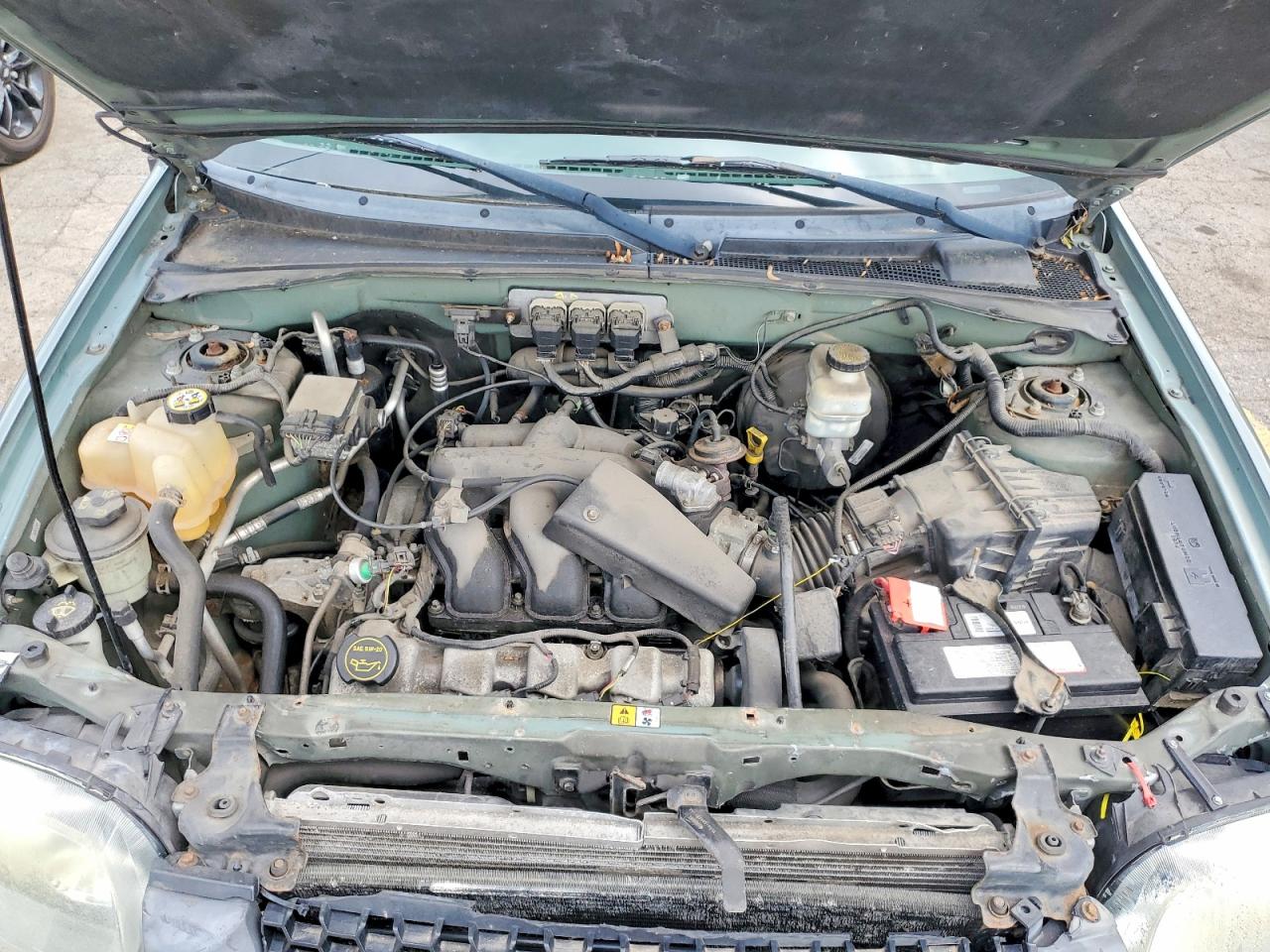 2005 FORD ESCAPE
