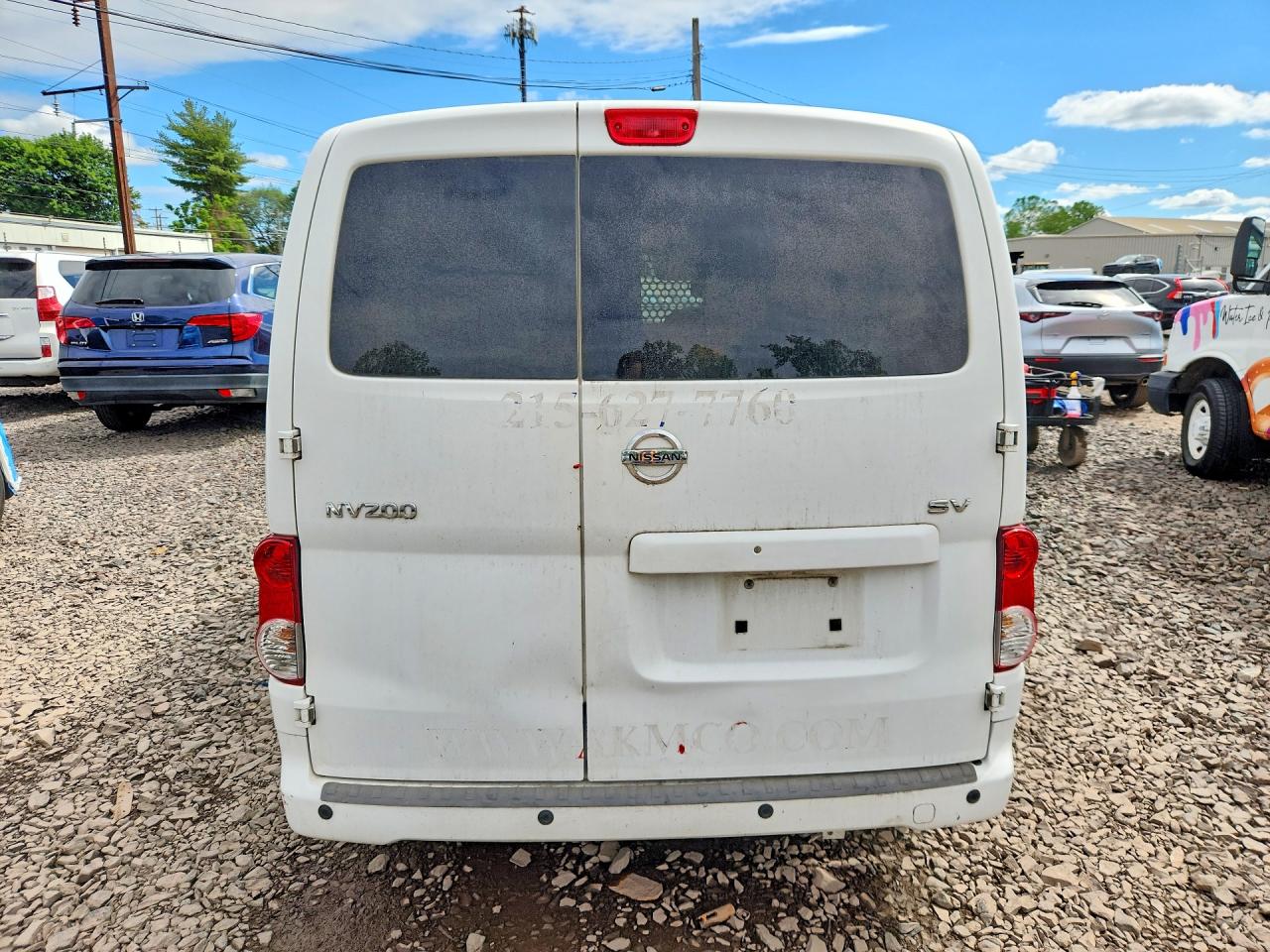 2017 NISSAN NV
