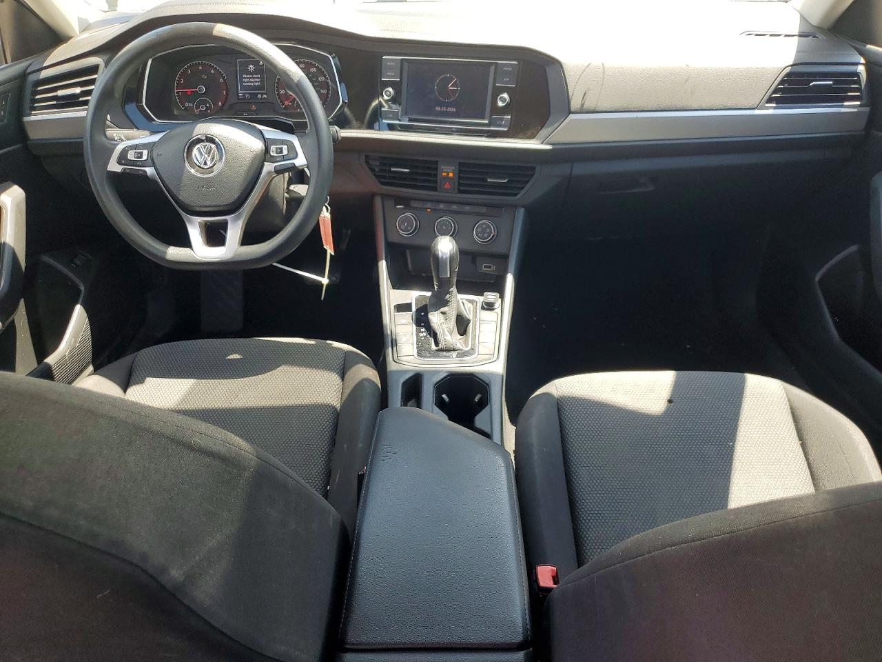 2019 VOLKSWAGEN JETTA