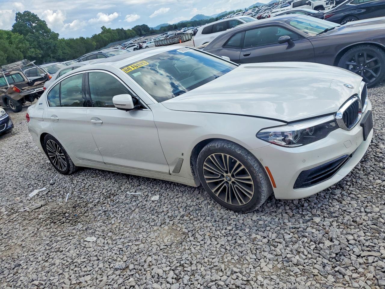 2019 BMW 5 SERIES