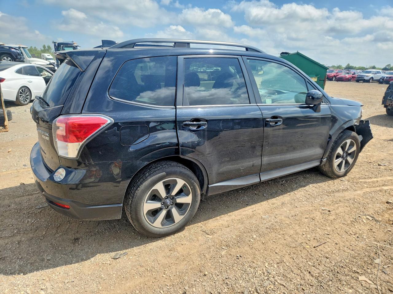 2017 SUBARU FORESTER