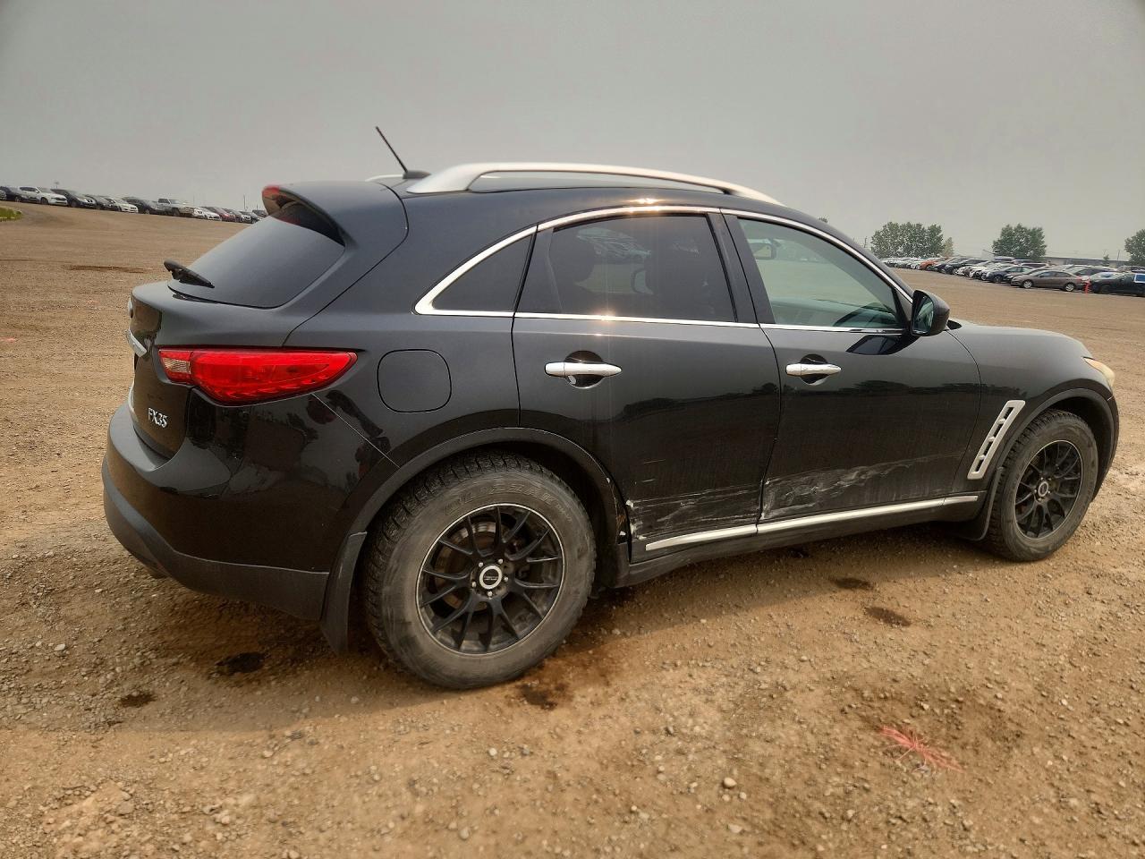 2010 INFINITI FX35