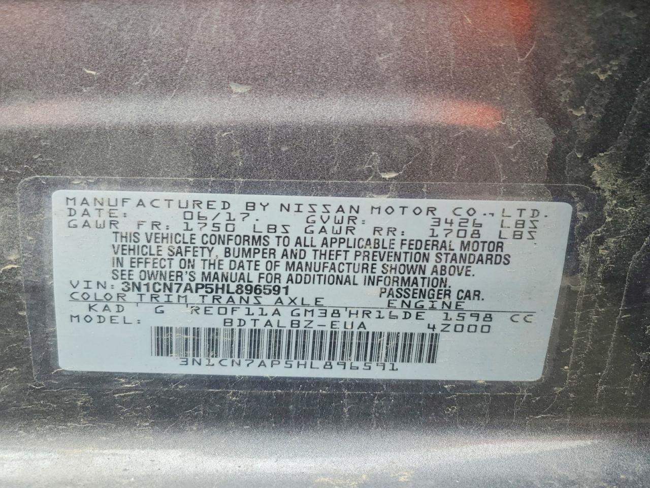 2017 NISSAN VERSA