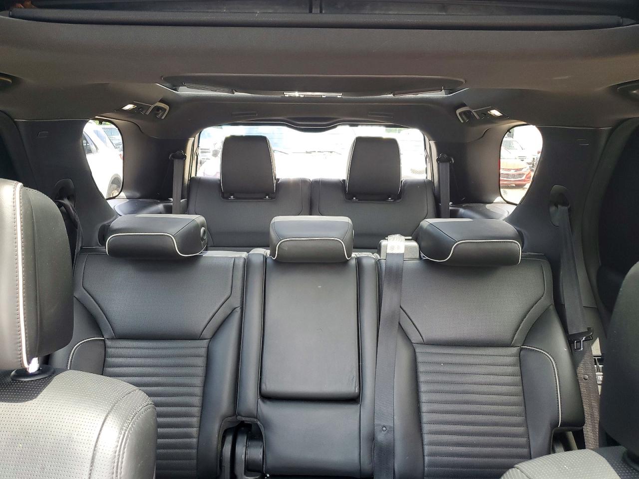 2017 LAND ROVER DISCOVERY