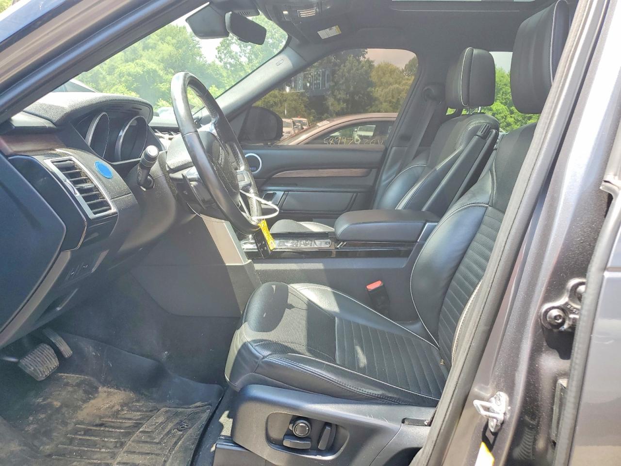 2017 LAND ROVER DISCOVERY