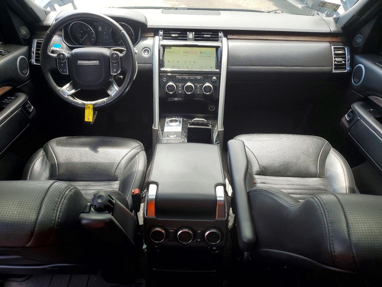 2017 LAND ROVER DISCOVERY