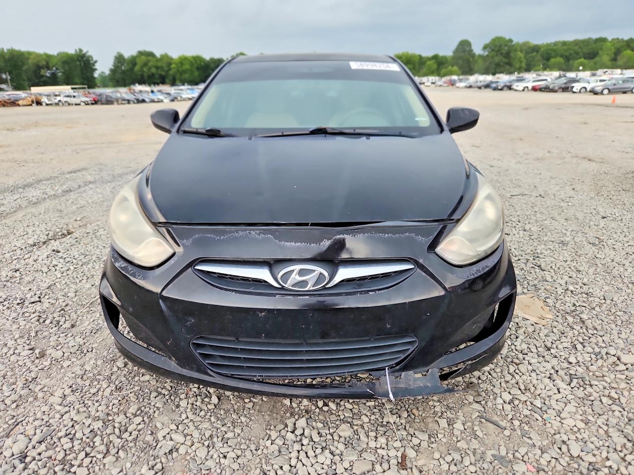 2012 HYUNDAI ACCENT