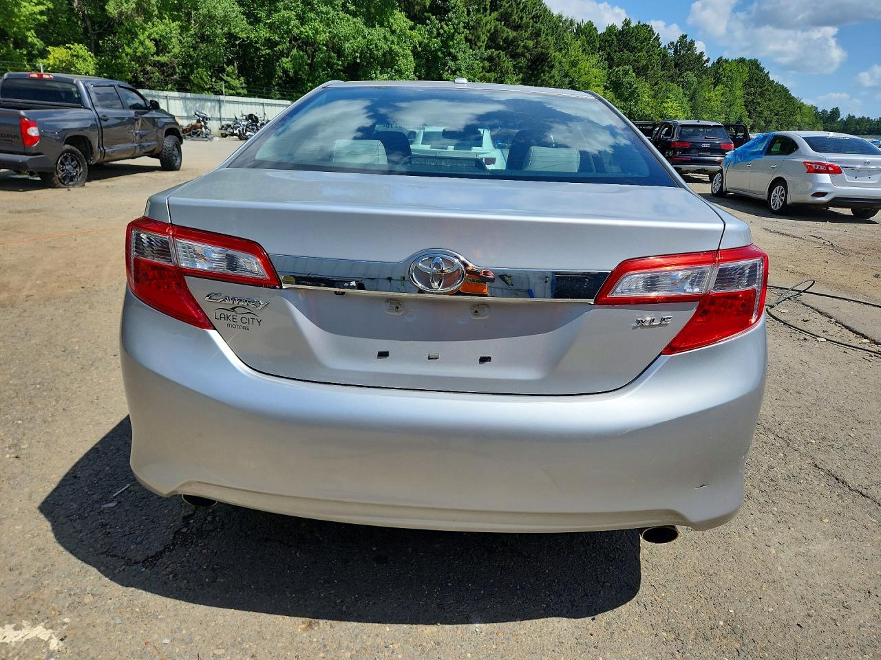 2012 TOYOTA CAMRY