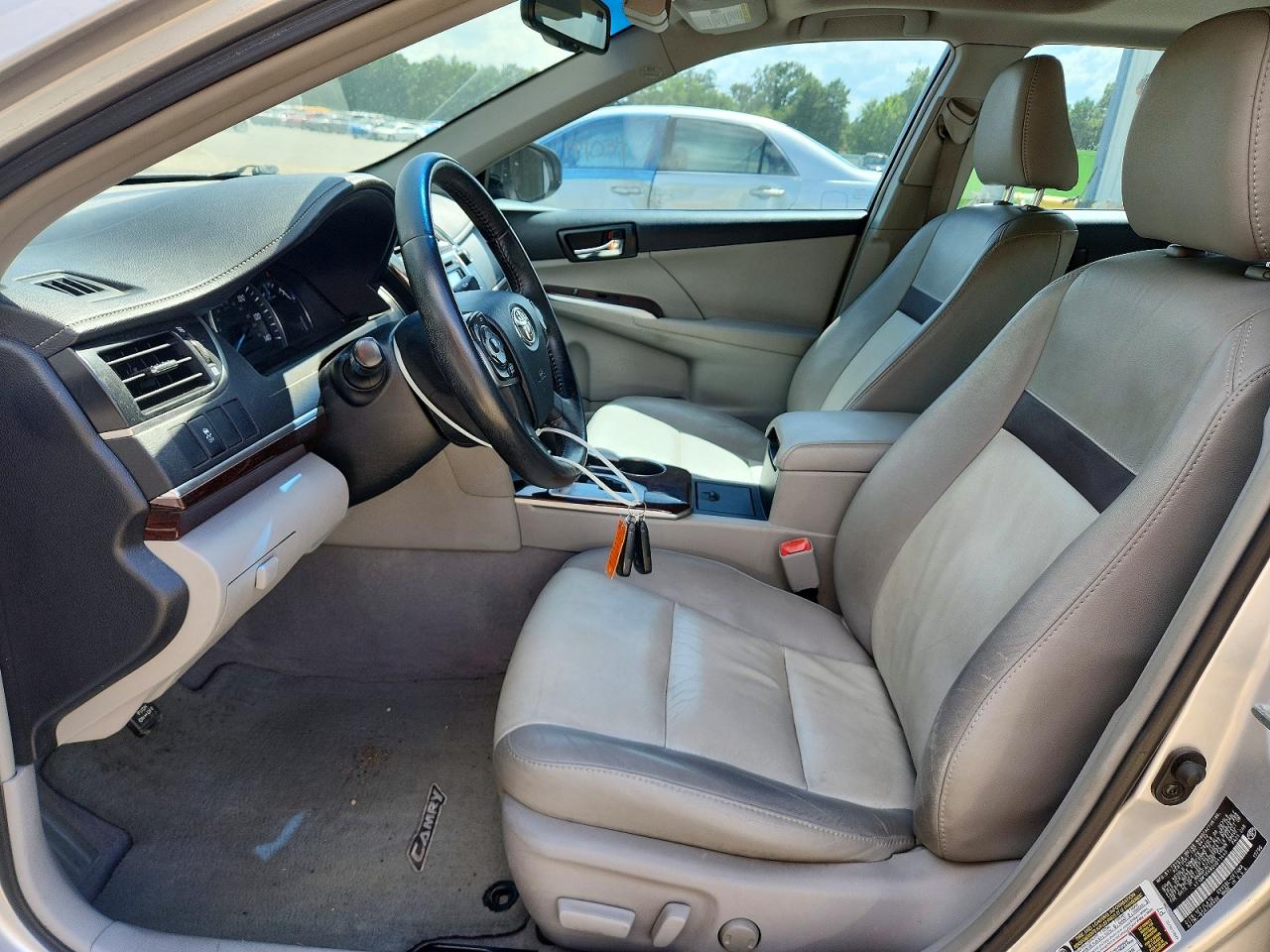2012 TOYOTA CAMRY