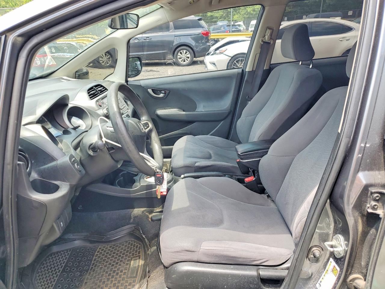 2012 HONDA FIT