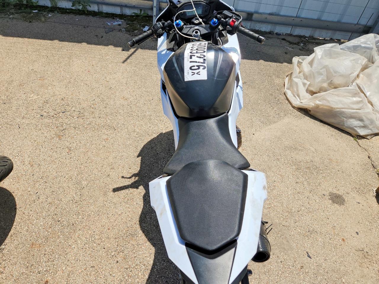 2016 HONDA CBR CYCLE