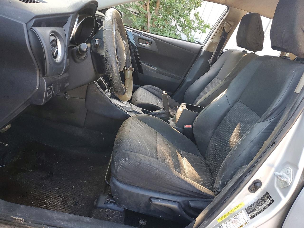 2017 TOYOTA COROLLA