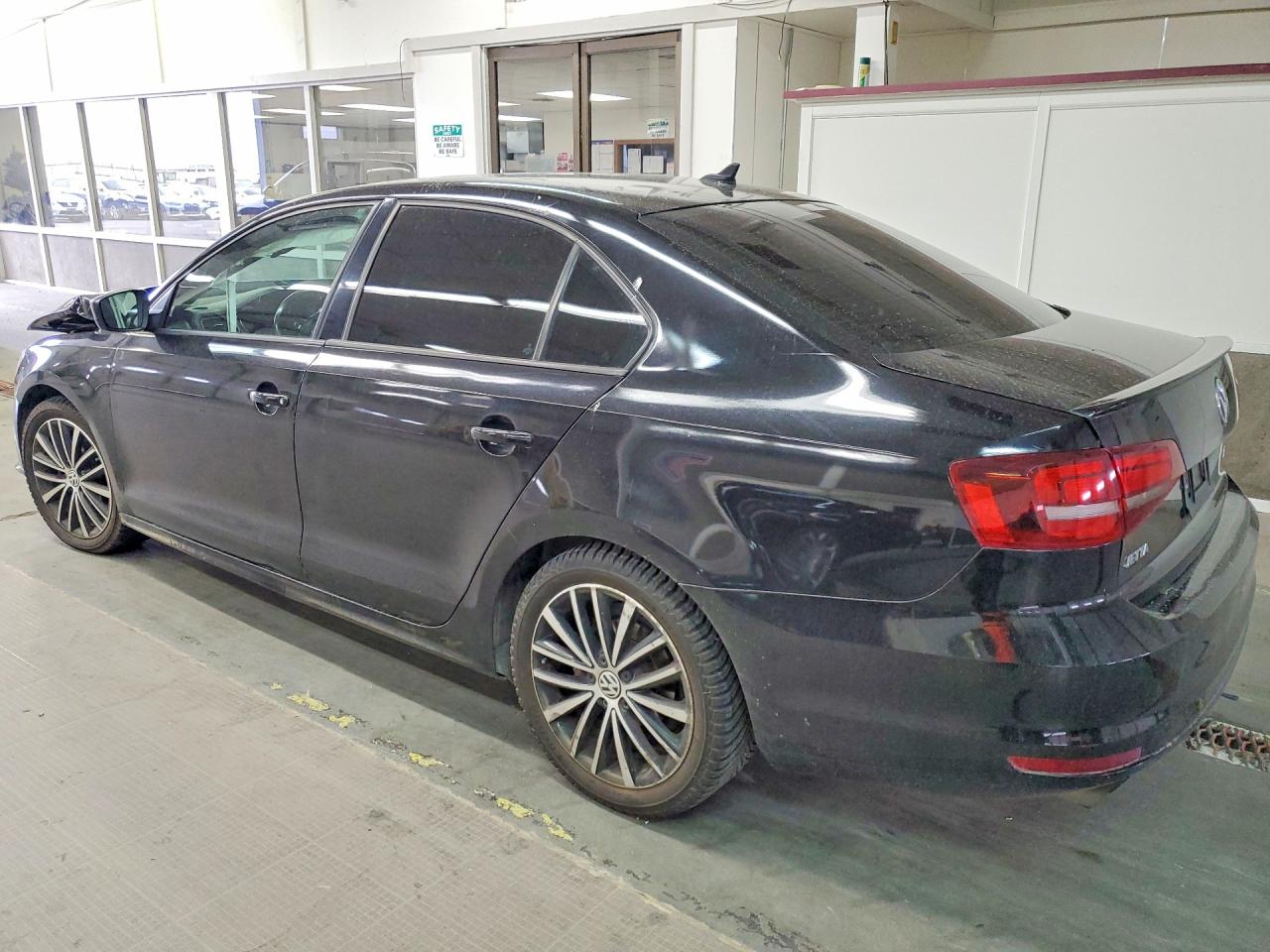 2016 VOLKSWAGEN JETTA